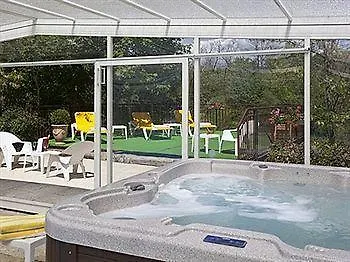 Logis Restaurant Les Cedres Отель 3*