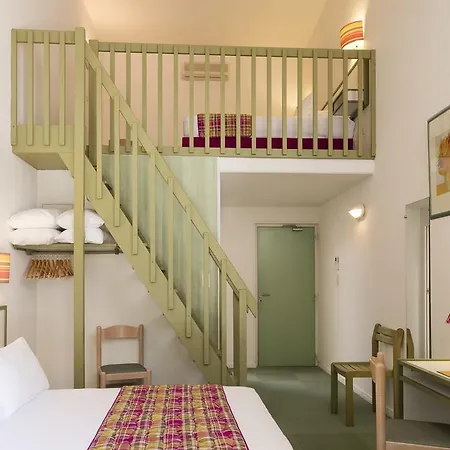 Hotel Logis Restaurant Les Cedres Joyeuse