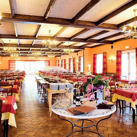 Logis Restaurant Les Cedres Joyeuse